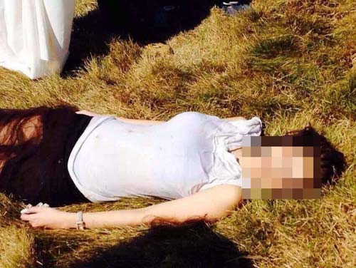 ภาพศพสาวถูกแชร์ว่อนเน็ต พบคนร้ายแล้ว เป็นกู้ภัยฉวยข่มขืนตอนพาส่ง รพ. ภาพศพสาวถูกแชร์ว่อนเน็ต พบคนร้ายแล้ว เป็นกู้ภัยฉวยข่มขืนตอนพาส่ง รพ.