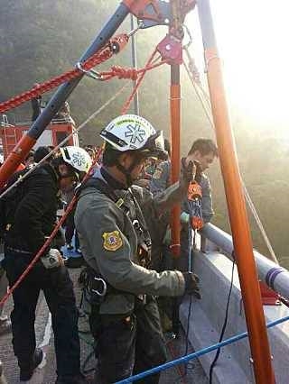 รถทัวร์ตกสะพานห้วยตอง เพชรบูรณ์ รถทัวร์ตกสะพานห้วยตอง เพชรบูรณ์