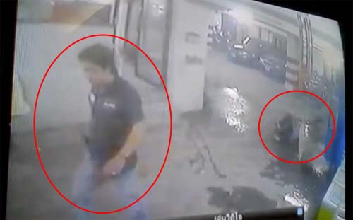 หนุ่มเลือดร้อนฉุนแท็กซี่แซวแฟนสาว ไม่ไว้ชีวิต ชักปืนยิงดับ หนุ่มเลือดร้อนฉุนแท็กซี่แซวแฟนสาว ไม่ไว้ชีวิต ชักปืนยิงดับ