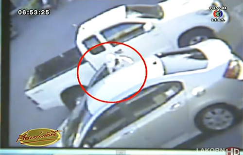 เผยภาพวงจรปิดโจรฉกรถจากคาร์แคร์-คาร์แคร์ยินดีรับผิดชอบ เผยภาพวงจรปิดโจรฉกรถจากคาร์แคร์-คาร์แคร์ยินดีรับผิดชอบ