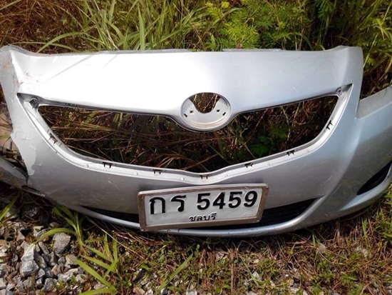 รถไฟชนเก๋งวีออส ที่ จ.ชลบุรี รถไฟชนเก๋งวีออส ที่ จ.ชลบุรี