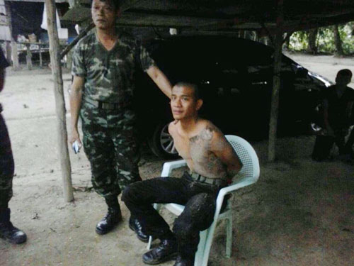 ทหารพราน คลั่ง คว้าปืน HK กราดยิงเพื่อน ดับ 2 เจ็บ 1 ทหารพราน คลั่ง คว้าปืน HK กราดยิงเพื่อน ดับ 2 เจ็บ 1