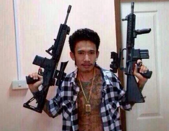 เร่งล่า เบนซ์ ท่าทราย เร่งล่า เบนซ์ ท่าทราย