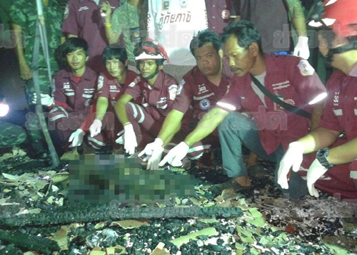 ไฟไหม้บ้านกลางดึก คลอกลูกสาวดับ ไฟไหม้บ้านกลางดึก คลอกลูกสาวดับ