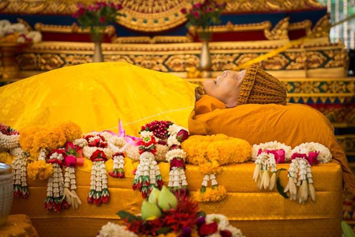 หลวงปู่เรือง อาภัสสะโร