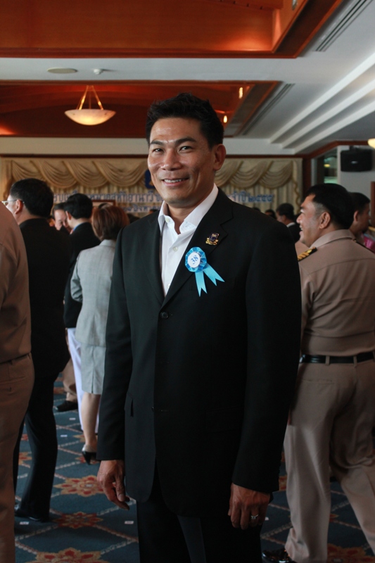 เอ๋ ชนม์สวัสดิ์ อัศวเหม เอ๋ ชนม์สวัสดิ์ อัศวเหม