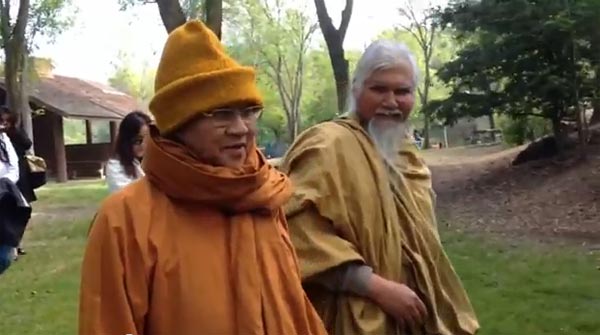 ยันตระ อดีตพระที่เคยโด่งดัง ยันตระ อดีตพระที่เคยโด่งดัง