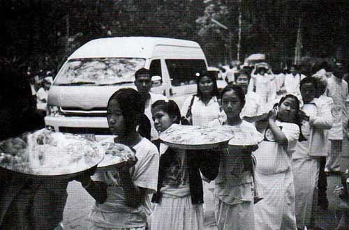 รำลึก 20 ปี หลวงปู่ชา สุภัทโท