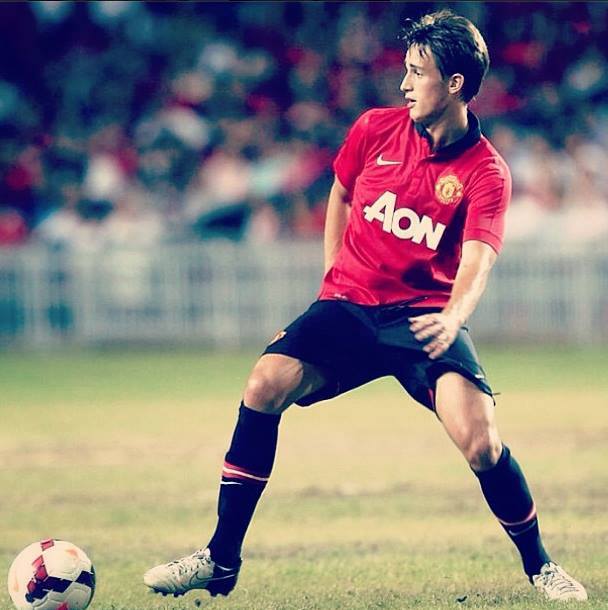 อัดนาน ยานูซาจ อัดนาน ยานูซาจ