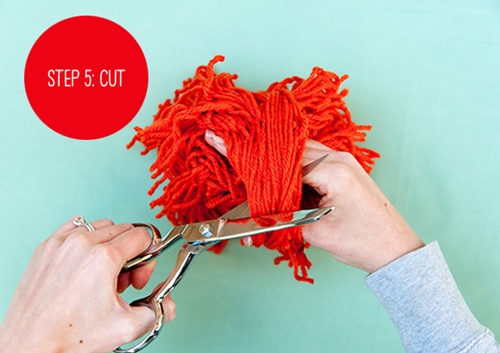 โบว์ห่อของขวัญจากม้วนไหมพรม