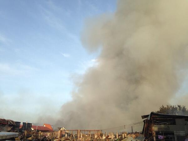 ไฟไหม้ห้างซุปเปอร์ชีป ภูเก็ต ไฟไหม้ห้างซุปเปอร์ชีป ภูเก็ต