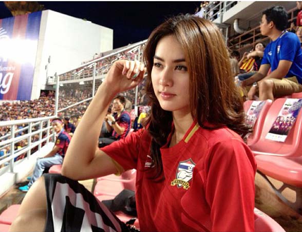 มะนาว ศรศิลป์ มณีวรรณ์