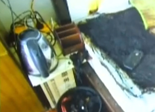 ไอโฟนช็อต แอร์โฮสเตสจีน อาจมาจากที่ชาร์จไอโฟนปลอม ไอโฟนช็อต แอร์โฮสเตสจีน อาจมาจากที่ชาร์จไอโฟนปลอม