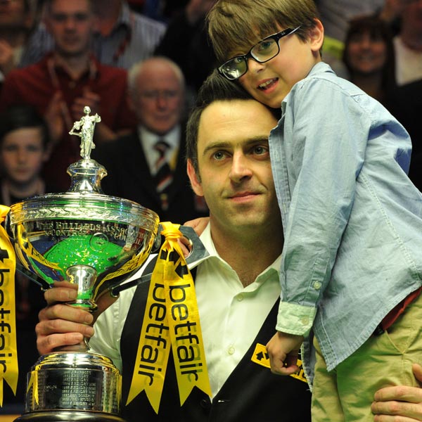 รอนนี่ โอซุลลิแวน รอนนี่ โอซุลลิแวน