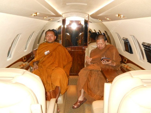 หลวงปู่เณรคํา ฉัตติโก หลวงปู่เณรคํา ฉัตติโก