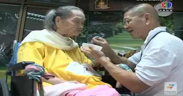 ไพรัตน์ ลิ้มศิริเศรษฐกุล สุดยอดลูกกตัญญู ไพรัตน์ ลิ้มศิริเศรษฐกุล สุดยอดลูกกตัญญู