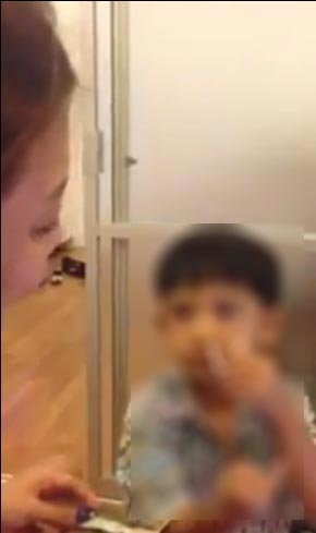 ร็อคซี่ แม็กซิม เครียดจัด หลังตำรวจเรียกสอบคลิป สอนเด็กดมเค ร็อคซี่ แม็กซิม เครียดจัด หลังตำรวจเรียกสอบคลิป สอนเด็กดมเค