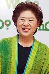 คุณสมพร จึ่งรุ่งเรืองกิจ คุณสมพร จึ่งรุ่งเรืองกิจ