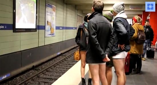 ทั่วโลกพร้อมใจจัดกิจกรรมถอดกางเกงขึ้นรถไฟใต้ดิน 2014 ทั่วโลกพร้อมใจจัดกิจกรรมถอดกางเกงขึ้นรถไฟใต้ดิน 2014