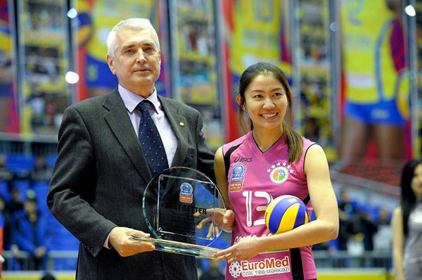 นุศรา ต้อมคำ คว้ามือเซตเยี่ยม ศึกชิงแชมป์สโมสรยุโรป นุศรา ต้อมคำ คว้ามือเซตเยี่ยม ศึกชิงแชมป์สโมสรยุโรป