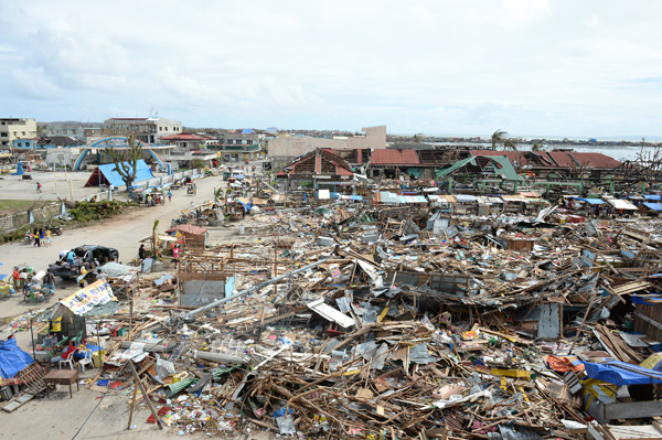 ซูเปอร์ไต้ฝุ่นไห่เยี่ยน ซูเปอร์ไต้ฝุ่นไห่เยี่ยน