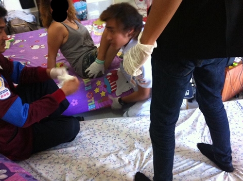 อุทาหรณ์ วัยรุ่นภูเก็ตถูกเหล็กเสียบก้น หลังโดดขึ้นเตียงสปริง อุทาหรณ์ วัยรุ่นภูเก็ตถูกเหล็กเสียบก้น หลังโดดขึ้นเตียงสปริง