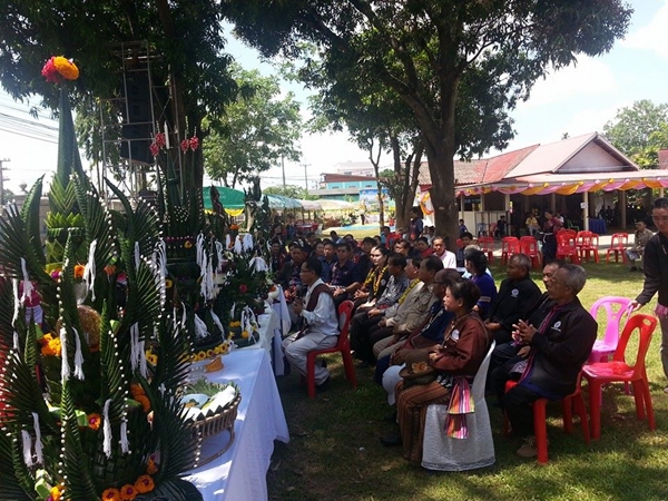 อนุสรณ์สถาน ภาพดอกไม้แห่งหัวใจ แม่เฒ่าตุ้ม จันทนิตย์ อนุสรณ์สถาน ภาพดอกไม้แห่งหัวใจ แม่เฒ่าตุ้ม จันทนิตย์