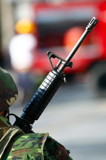 กฎอัยการศึก คืออะไร ข้อห้าม อำนาจหน้าที่ มีอะไรบ้าง กฎอัยการศึก คืออะไร ข้อห้าม อำนาจหน้าที่ มีอะไรบ้าง