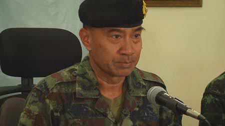 ทภ.2 ผงะ แผนขอนแก่นโมเดล ปล้นแบงก์โปรยเงิน ป่วนเมือง ทภ.2 ผงะ แผนขอนแก่นโมเดล ปล้นแบงก์โปรยเงิน ป่วนเมือง