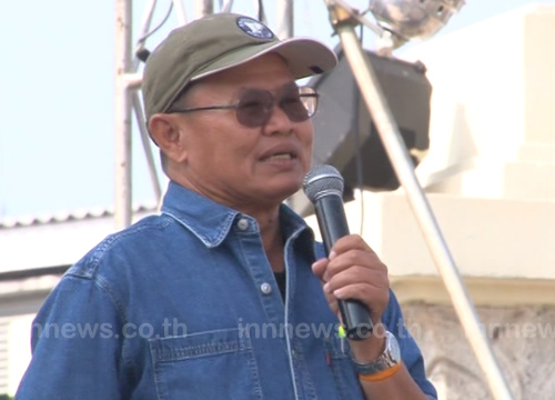 นายอิสสระ สมชัย หรือพระอิสสระ โกสโล นายอิสสระ สมชัย หรือพระอิสสระ โกสโล