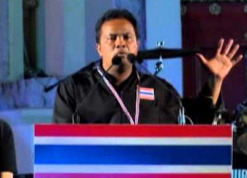 นายชุมพล จุลใส นายชุมพล จุลใส