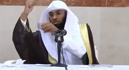 ครูสอนศาสนาซาอุฯ อธิบายซะชัด ทำไมไม่เชื่อว่าโลกหมุน ครูสอนศาสนาซาอุฯ อธิบายซะชัด ทำไมไม่เชื่อว่าโลกหมุน