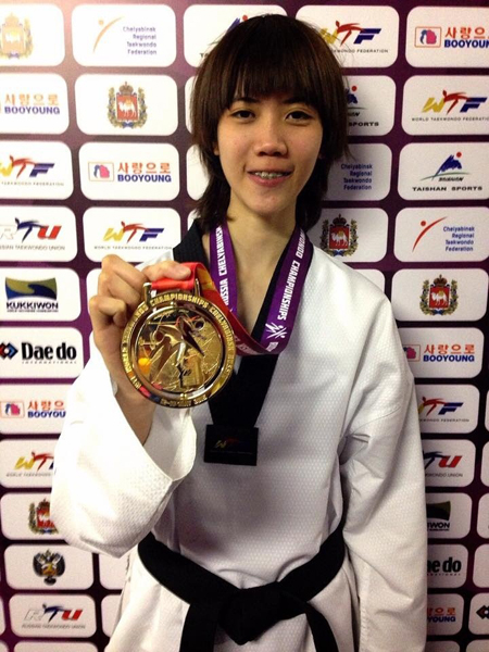 น้องเทนนิส พาณิภัค คว้าแชมป์เทควันโดโลก 2015 น้องเทนนิส พาณิภัค คว้าแชมป์เทควันโดโลก 2015