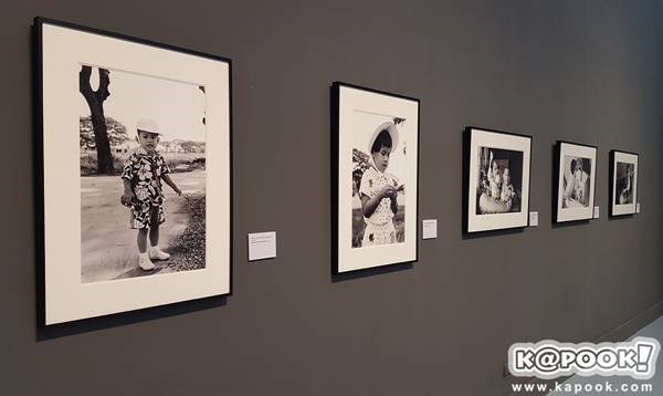 นิทรรศการภาพถ่ายฝีพระหัตถ์ ในหลวง รัชกาลที่ 9 นิทรรศการภาพถ่ายฝีพระหัตถ์ ในหลวง รัชกาลที่ 9