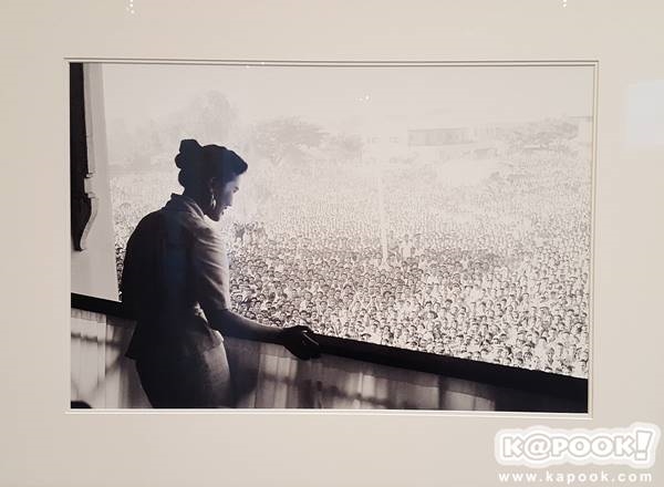 นิทรรศการภาพถ่ายฝีพระหัตถ์ ในหลวง รัชกาลที่ 9 นิทรรศการภาพถ่ายฝีพระหัตถ์ ในหลวง รัชกาลที่ 9