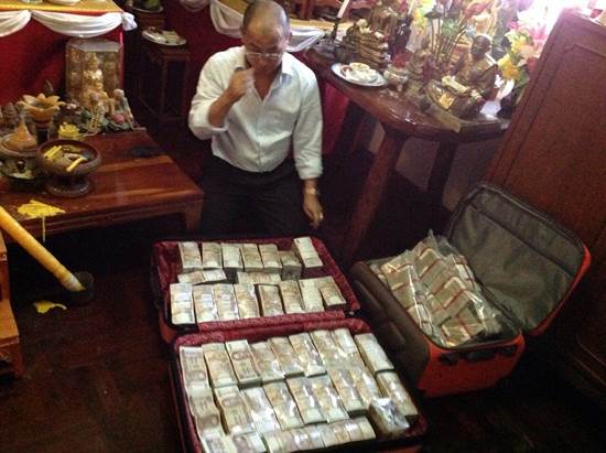 เจ้าของบ่อนการพนัน เจ้าของบ่อนการพนัน