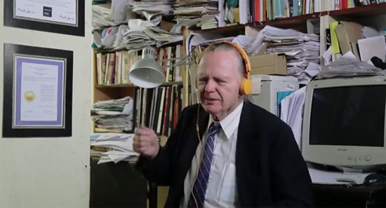 คลิปลุงเนลสัน ร้องเพลงคืนความสุข คลิปลุงเนลสัน ร้องเพลงคืนความสุข