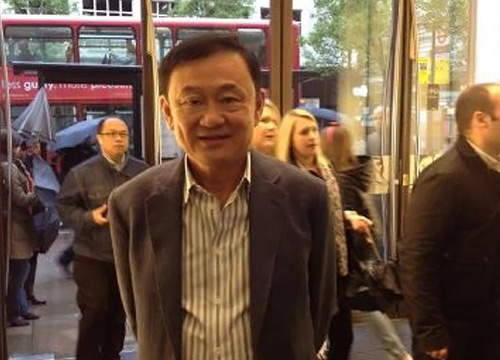 ทักษิณ ชินวัตร ไฟเขียว เลื่อนเลือกตั้ง 2 ก.พ. 57 ชี้อยากดูท่าที กปปส. ทักษิณ ชินวัตร ไฟเขียว เลื่อนเลือกตั้ง 2 ก.พ. 57 ชี้อยากดูท่าที กปปส.