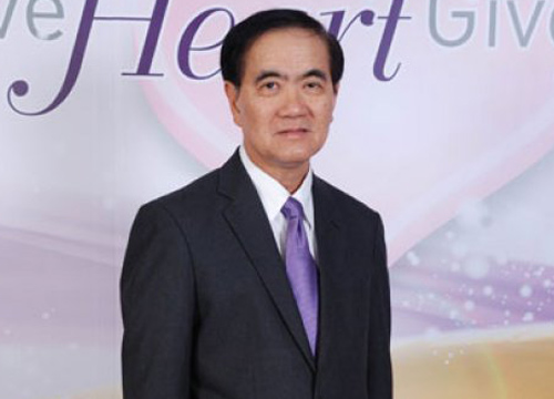 นายรัชตะ รัชตะนาวิน นายรัชตะ รัชตะนาวิน