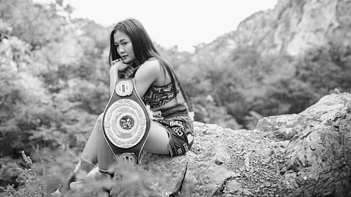 ฆ่าตัวตาย ฆ่าตัวตาย