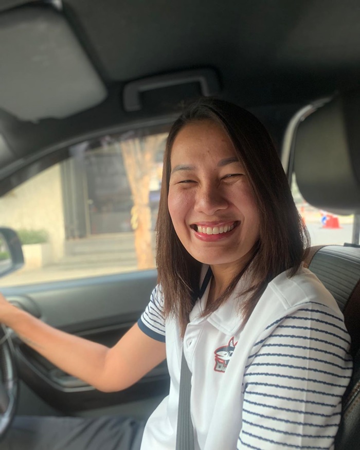 อำพร หญ้าผา อำพร หญ้าผา