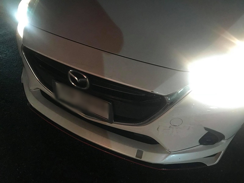 สาวแฉโดนรถนักร้องสาวถอยชน สาวแฉโดนรถนักร้องสาวถอยชน