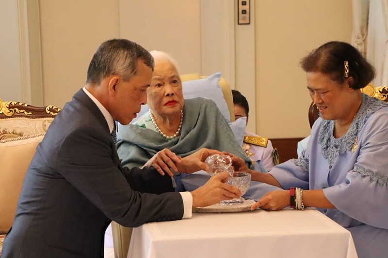 สมเด็จพระบรมราชินีนาถ ในรัชกาลที่ 9 สมเด็จพระบรมราชินีนาถ ในรัชกาลที่ 9