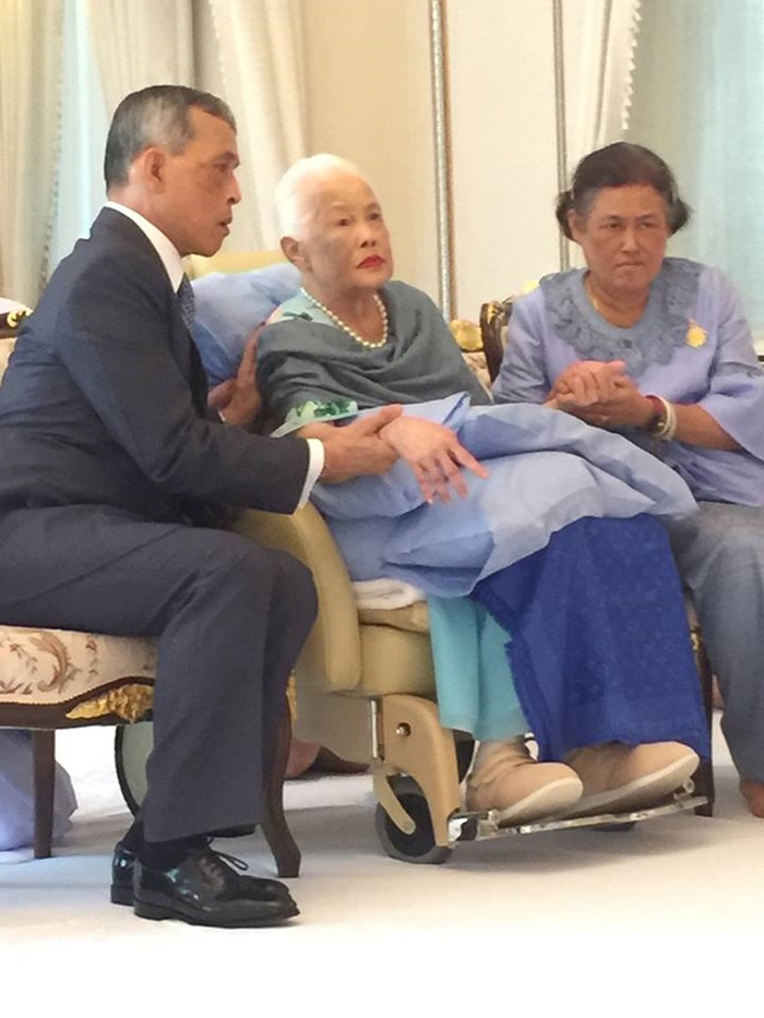 สมเด็จพระบรมราชินีนาถ ในรัชกาลที่ 9 สมเด็จพระบรมราชินีนาถ ในรัชกาลที่ 9