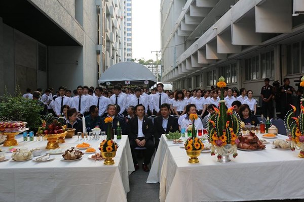 พิธีบรรจุร่าง-ขอขมา อาจารย์ใหญ่ พิธีบรรจุร่าง-ขอขมา อาจารย์ใหญ่