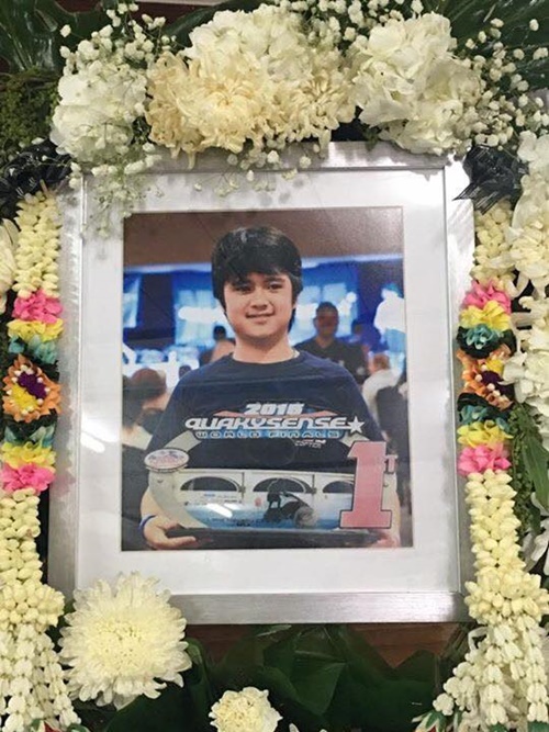 พิธีรดน้ำศพ น้องคอปเตอร์ พิธีรดน้ำศพ น้องคอปเตอร์