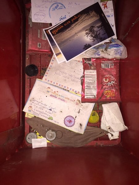 หนุ่มส่ง โปสการ์ด เกือบ 2 เดือน แต่ไม่ถึงผู้รับ หนุ่มส่ง โปสการ์ด เกือบ 2 เดือน แต่ไม่ถึงผู้รับ