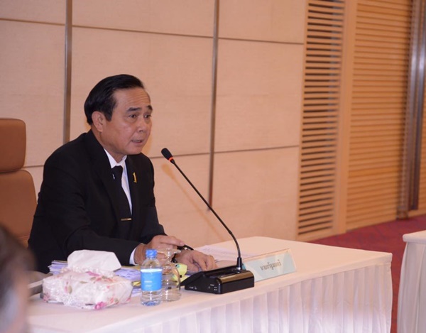 บิ๊กตู่ กำชับ ลอยกระทง งดเล่นพลุ-โคมลอย บิ๊กตู่ กำชับ ลอยกระทง งดเล่นพลุ-โคมลอย