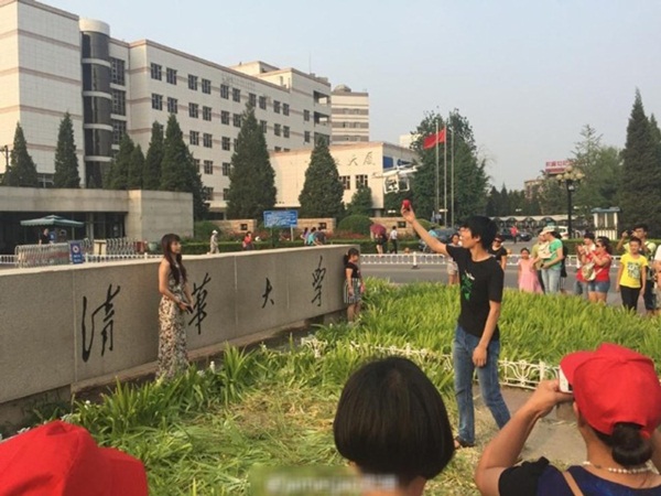 หนุ่มกะเซอร์ไพรส์ใช้โดรนขอสาวแต่งงาน หนุ่มกะเซอร์ไพรส์ใช้โดรนขอสาวแต่งงาน