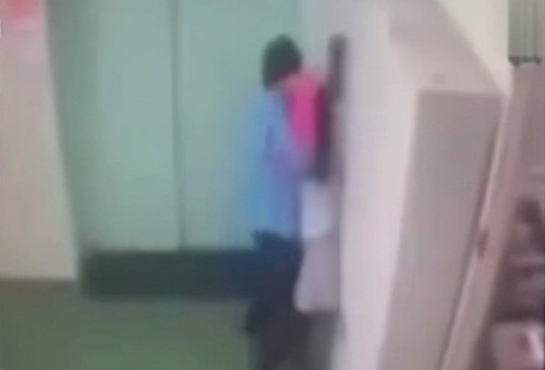 พนักงานหนุ่มพยายามข่มขืนสาวในออฟฟิศ พนักงานหนุ่มพยายามข่มขืนสาวในออฟฟิศ